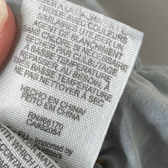 FREE PEOPLE | Dark Wash Zip Front Skinny Jeans | Size W28 - Picture 8 of 10